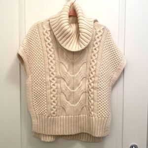Banana republic chunky cream vest
